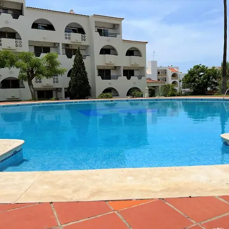 Twins 1 With Pool By Homing *